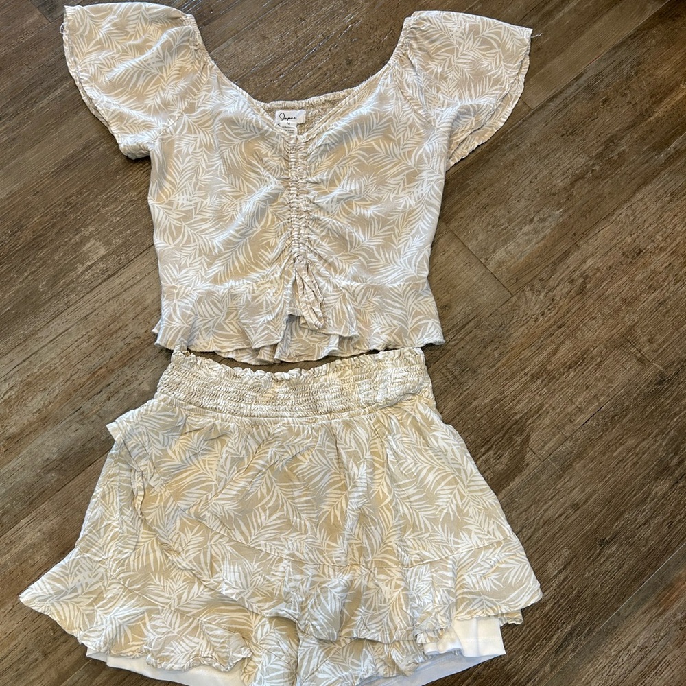 Cream Leaf Print Top and Shorts Set